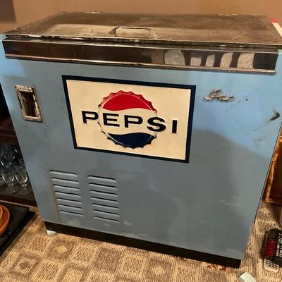 Vintage Pepsi cooler