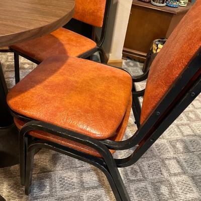 30” round vintage bar table and 5 chairs