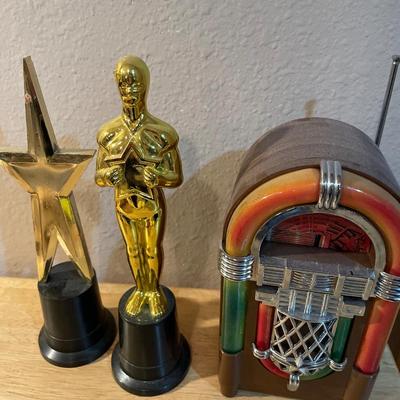 Mall juke box radio and more