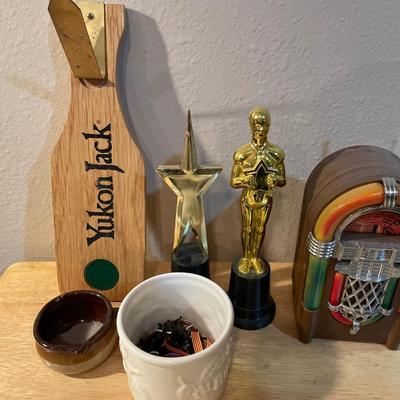 Mall juke box radio and more