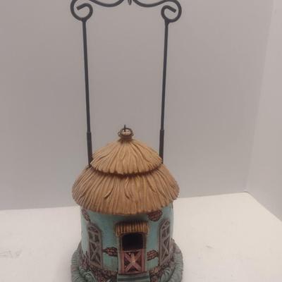 Resin Thatch Roof Cottage Design Bird House
