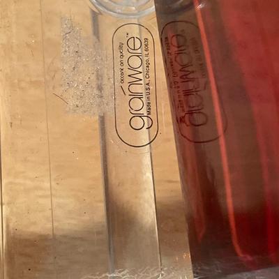 Granware acrylic wagon with red decor