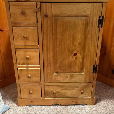 Pine cupboard