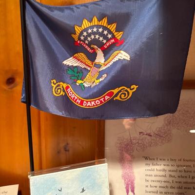 ND flag, barometer, mug & frames