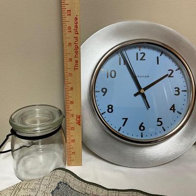 Ingraham Clock, Bird Runner, ceramic vase w/faux florals, and 3 glass pieces