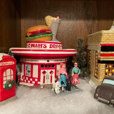 Dinah’s, bowling and Records