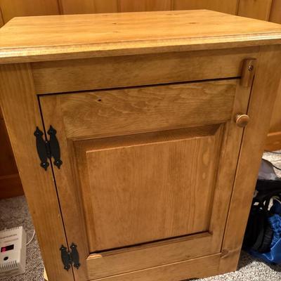 Pine side table #2
