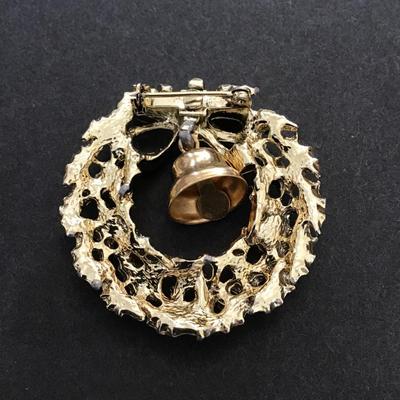 Sale Photo Thumbnail #129: Vintage Christmas lapel pin brooch. Has some wear blemishes Please see attached photos.