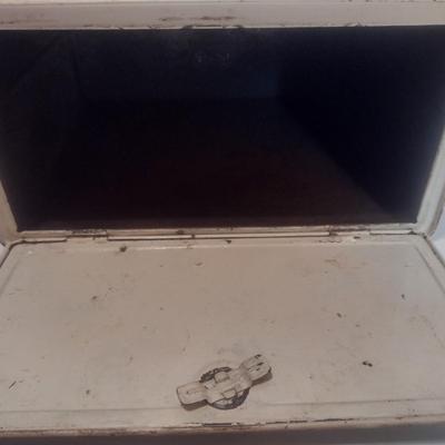 Vintage Metal National Can Company Empecos Drop Door Bread Box Rectangle