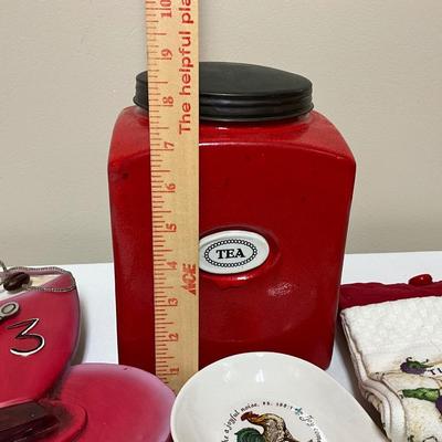 Cappuccino clock, Tea Canister towel and rooster spoon rest