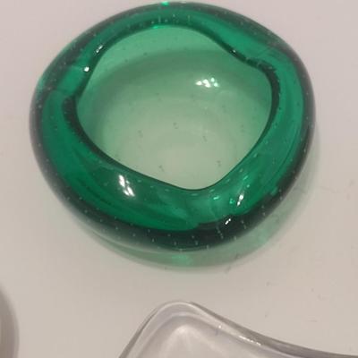 Set of 5 Vintage Ashtrays, Glass, Art Glass, Alabaster and Amber Glass