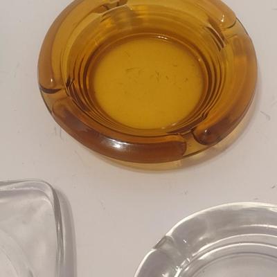 Set of 5 Vintage Ashtrays, Glass, Art Glass, Alabaster and Amber Glass