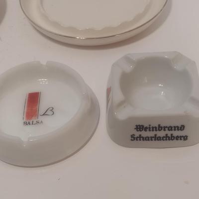 Collection of Vintage Ceramic and Milk Glass Ashtrays