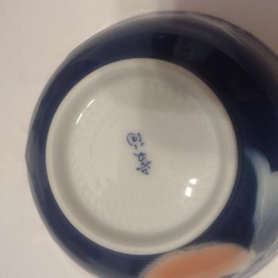 Set of Three Vintage Japanese Ceramic Nesting Mixing Bowls