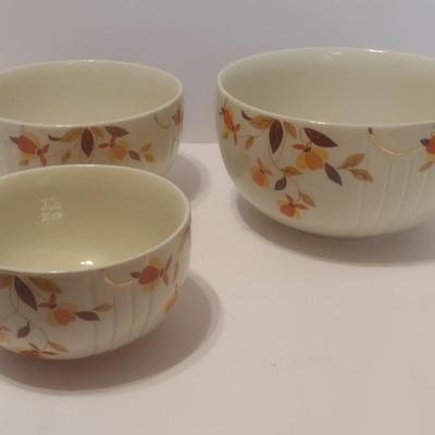 Set of Three Vintage Hall's Superior Ceramic Nesting Mixing Bowls