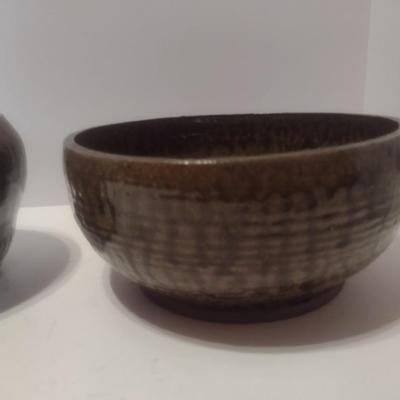 Pair of Hand Thrown Alkaline Glaze Pottery Bowls
