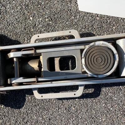 JR Motorsports Car Jack