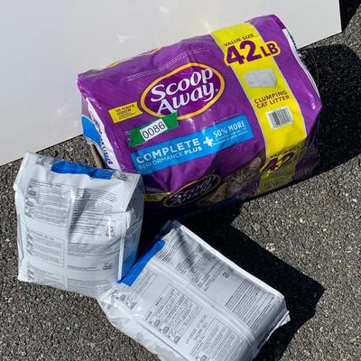Huge lot - Unopened Scoop Away Cat Litter