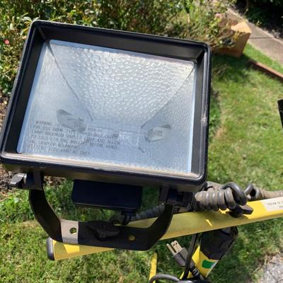 Halogen Light Kit On Tripod + Shop Lights