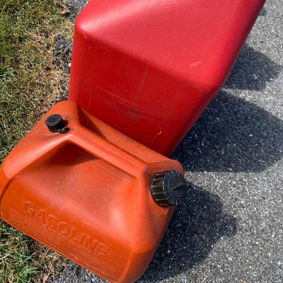 Gas Can Lot - Some w/ Fuel