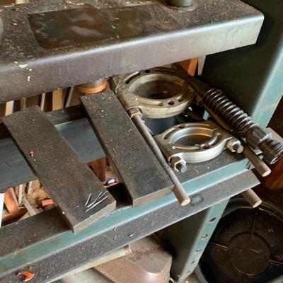 30 Ton Capacity Press