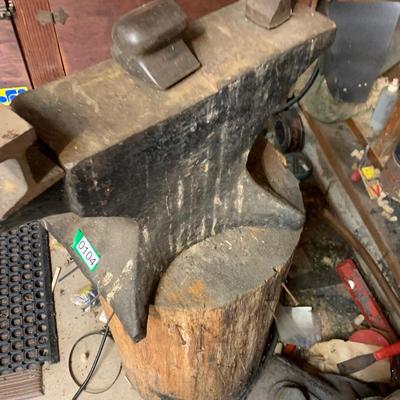 22” x 10” Anvil