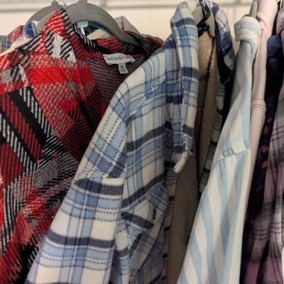 Universal Thread Tommy Hilfiger Bass Women's Shirts (PB)