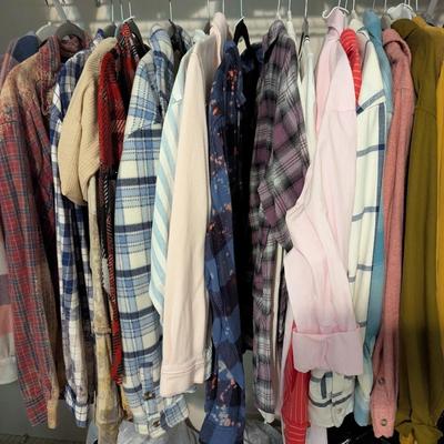 Universal Thread Tommy Hilfiger Bass Women's Shirts (PB)