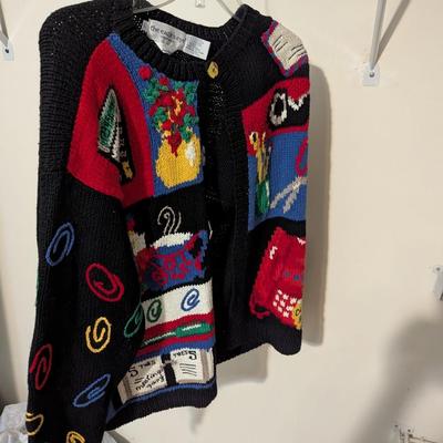 Size Large The Eagle's Eye Sweater (SB)