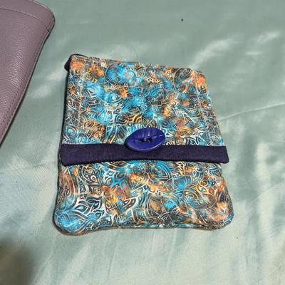 Collection Of Vera Bradley Handbags (PB)
