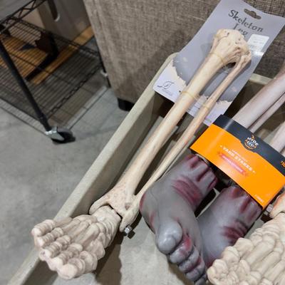 Body Parts Lawn Décor for the Halloween 