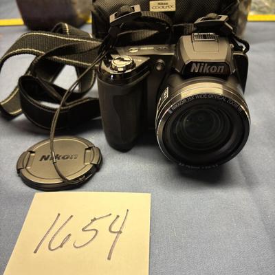 Nikon Coolpix L110 Camera
