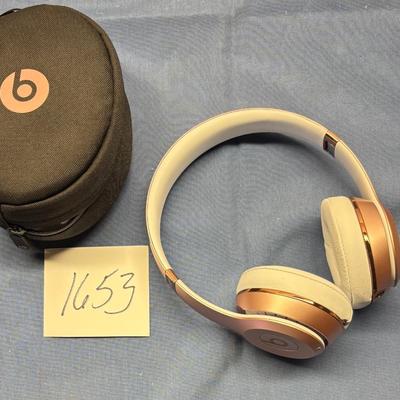 Beats Solo 3 Bluetooth Headphones