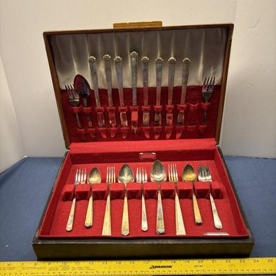 1881 Roger’s Silverware Set