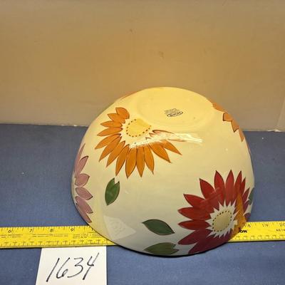 Pretty Bowl