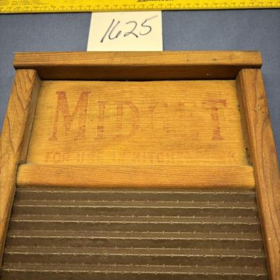 Vintage Wash Board
