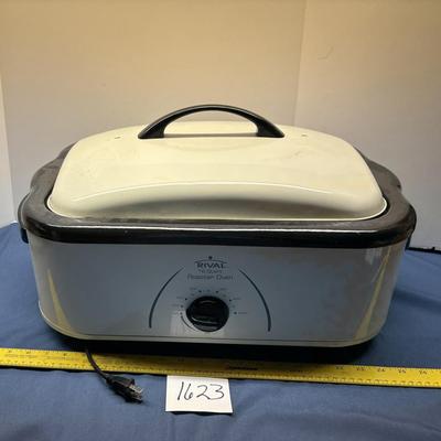 Rival 16 Quart Roaster Oven