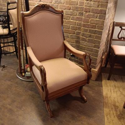 ANTIQUE DUSTY ROSE GOOSENECK ARMS AND CARVED BACK ROCKER WITH OTTOMAN
