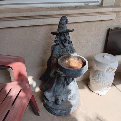 THIS WITCH IS WAITING TO HAND OUT YOUR HALLOWEEN CANDY FOR YOU
