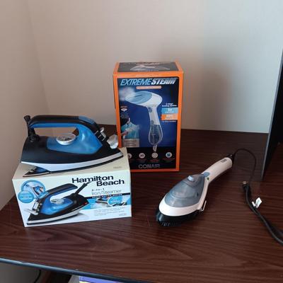 2 STEAMERS AND A CLOTHES IRON