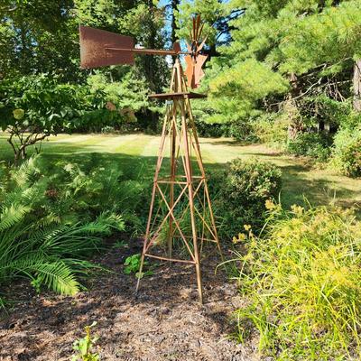 Yard Art Working Wind Mill 21x21 base 83" tall