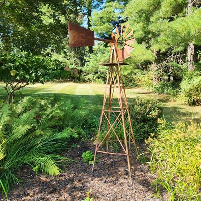 Yard Art Working Wind Mill 21x21 base 83" tall