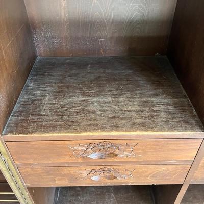 Asian Double Sided Rolling Dry Bar With Carved Design (LR-RG)