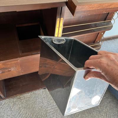 Asian Double Sided Rolling Dry Bar With Carved Design (LR-RG)