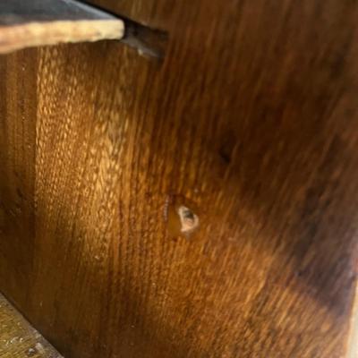 Oak Secretary (K-MG)