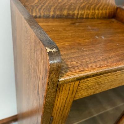 Oak Secretary (K-MG)