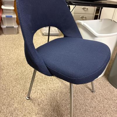Vintage chair and trashcan plus folding table and more