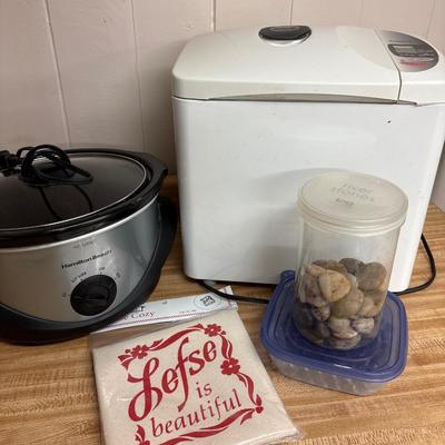 Crockpot, bread maker & more