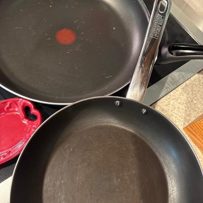 Kitchen pans, cutting boards & more