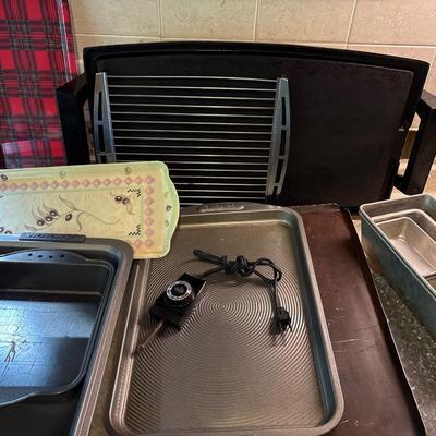 Bakeware, griddle, granite cutting board